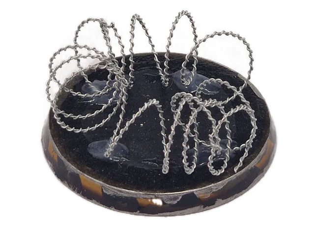 Gamers Guild AZ Base X Base X Terrain: Base Bits - Razor Wire Baron of Dice