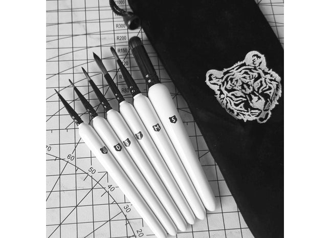 Gamers Guild AZ Chronicle RPG Accessories Chronicle RPG Accessories: Tiger Cub Kid's Brush Set (Pre-Order) Southern Hobby