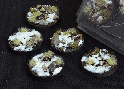 Gamers Guild AZ GamersGrass GamersGrass: Winter Bases, Round 40mm (x5) GamersGrass