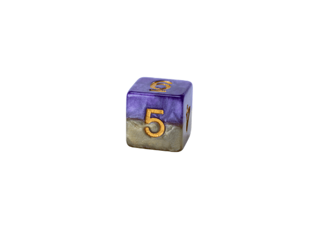 Gamers Guild AZ Gate Keeper Games GKG550-12d6 - Gate Keeper Games Set of 12 D6: Queens Halfsies Dice Gate Keeper Games